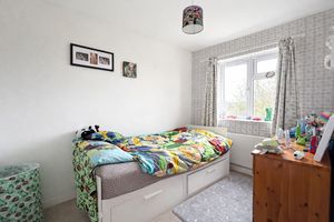 Bedroom- click for photo gallery